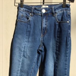 Women’s Jeans